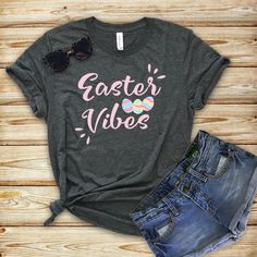 Easter Vibes Tshirt EL22J0