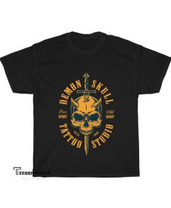 Skull Horn Sword T-Shirt AL22D0