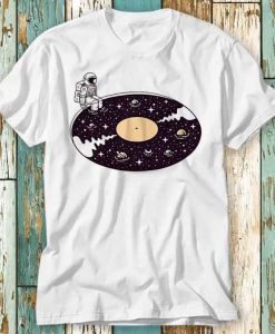 Cosmic Sound Astronaut Vinyl Pool Planet Music T-Shirt SD